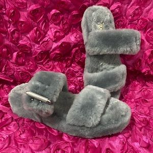 Ugg slippers sandals